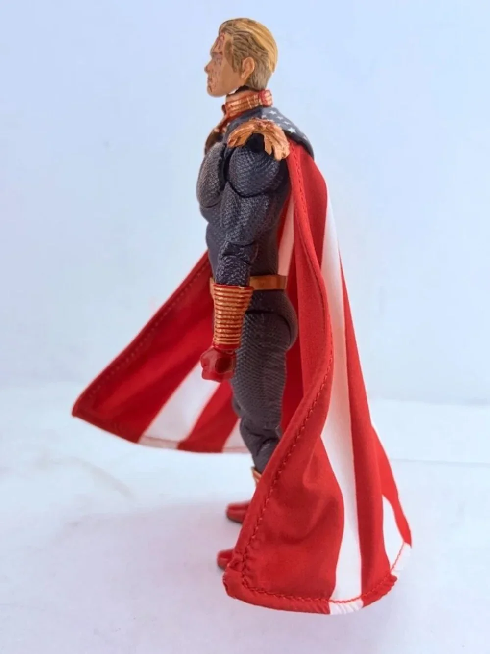 Homelander The Boys #269 Blood Splatter Ver. Figure w/Accessory Stand Toy